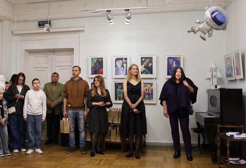 Буду ждать тебя на орбите, Музей, афиша,живопись,картины,выставки,художники. Ростов-на-Дону Буду ждать тебя на орбите, Музей, афиша,живопись,картины,выставки,художники. Ростов-на-Дону